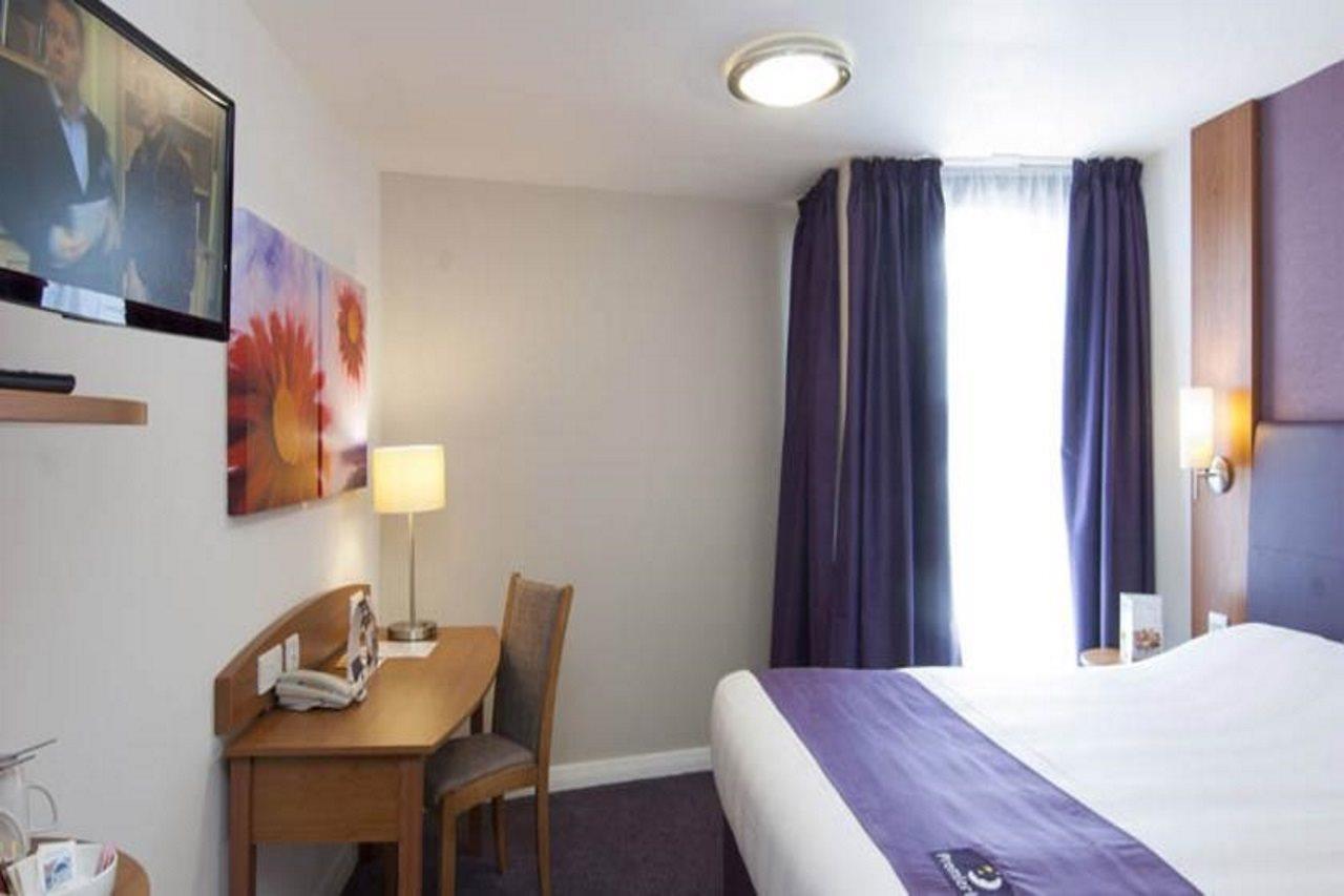 Premier Inn Cardiff Roath المظهر الخارجي الصورة